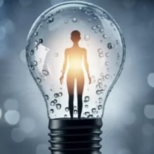 건강한-사람의-실루엣이-전구-안에-있는-3D-이미지,-깨끗한-물방울이-주변에-떠다니는-모습