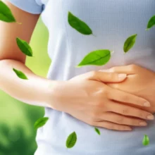 속-울렁거림-완화를-위해-배를-부드럽게-감싸는-편안하고-고요한-사람의-모습